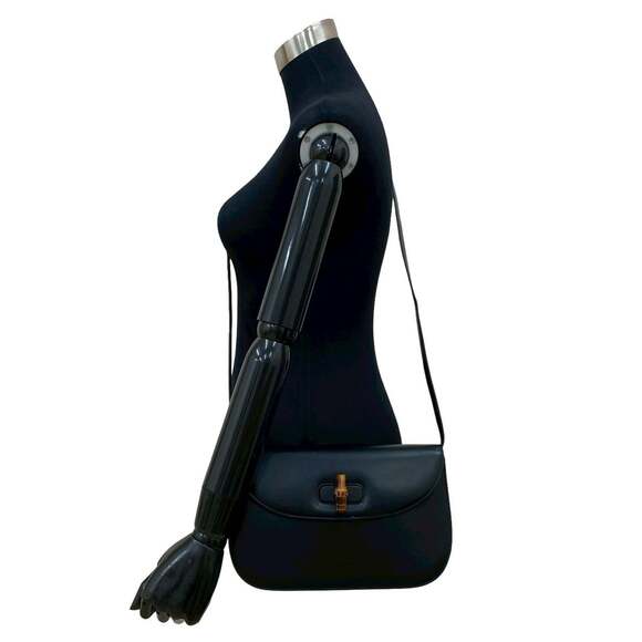 GUCCI Authentic Black Leather Bamboo Pochette Shoulder Bag - Picture 2 of 10
